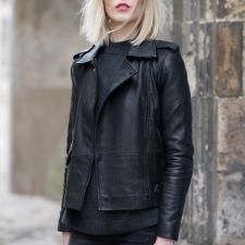 THE PERFECT LEATHER JACKET + DISCOUNT CODE