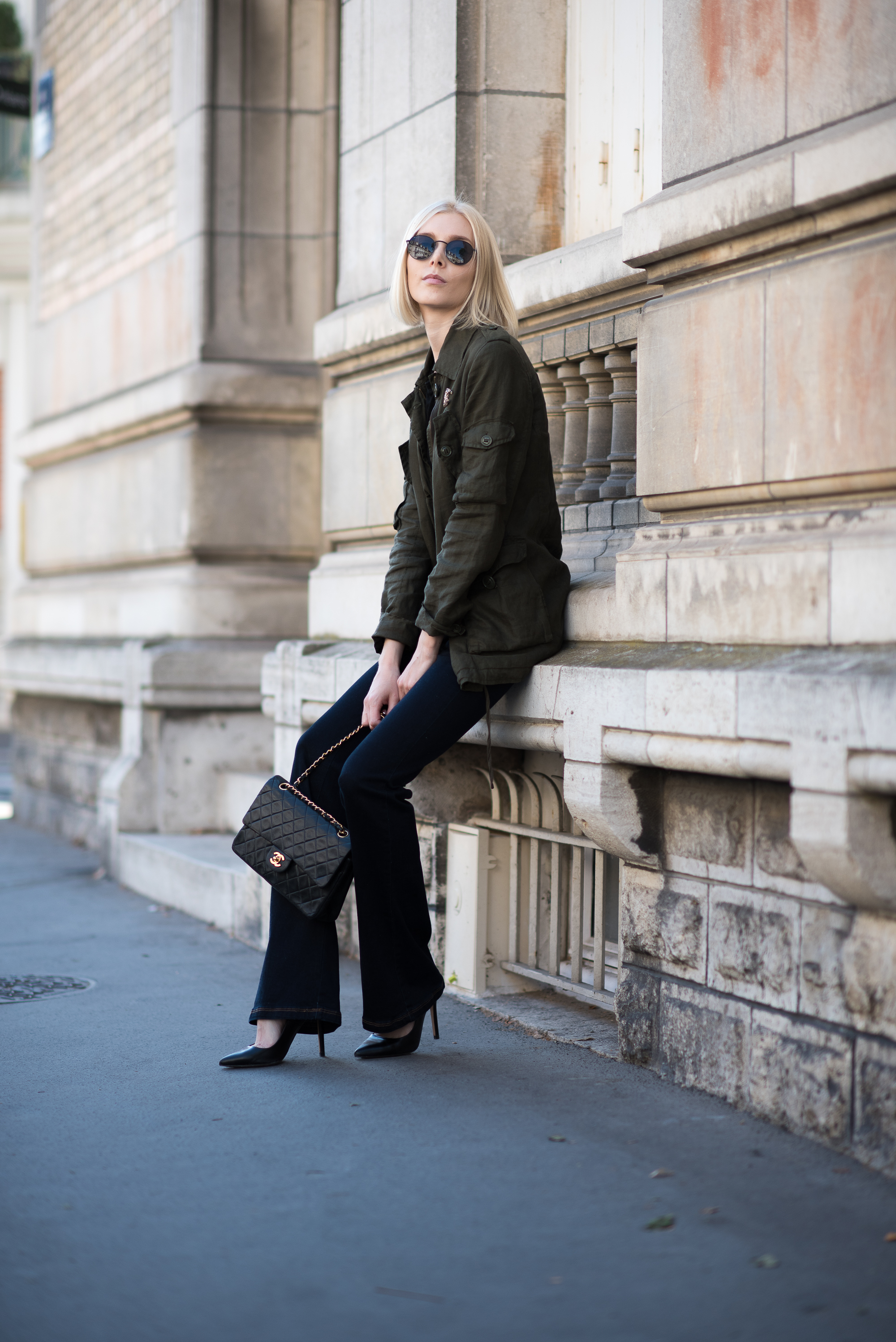 THE PERFECT ARMY JACKET – STYLE PLAZA