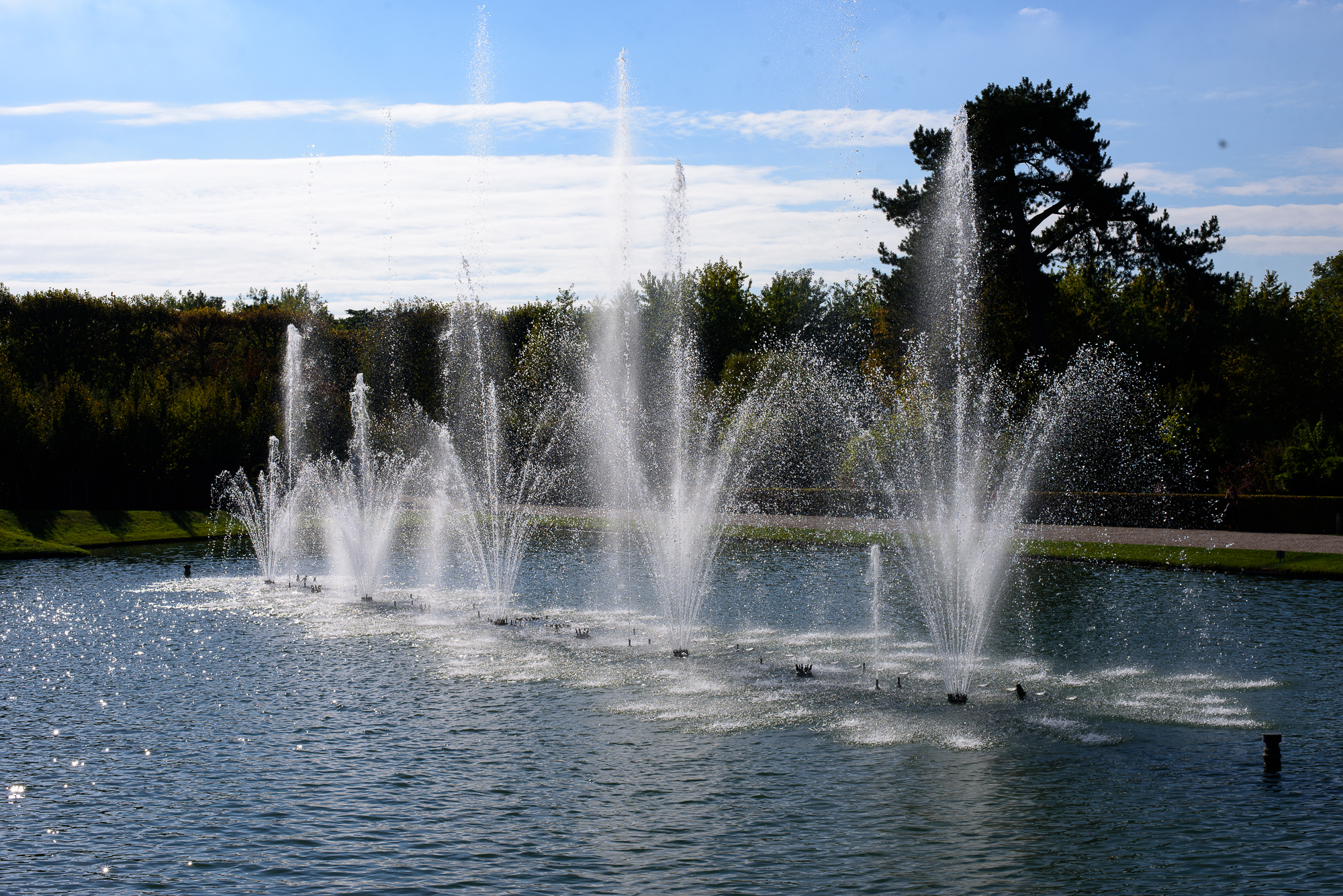 palace-of-versailles-garden-5