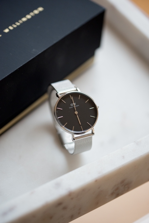 Daniel Wellington Classi Petite Style Plaza Blog 4 1