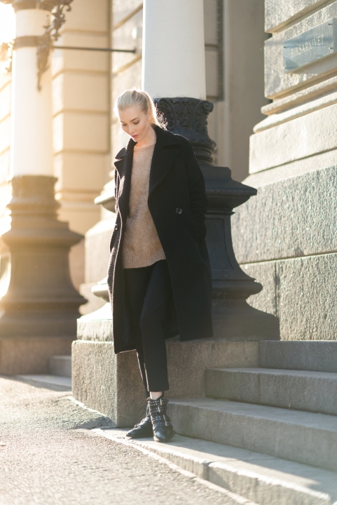 Anna Sofia Style Plaza Andiata Zofia Wool Coat Fashion Blog 9