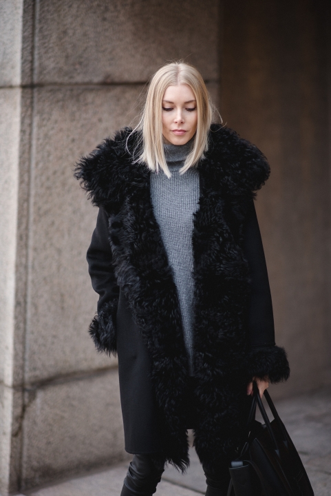 Style Plaza Lamb Fur Coat Andiata 5