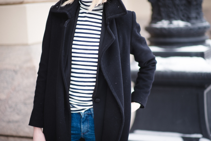 Style Plaza Toteme Striped Turtleneck14