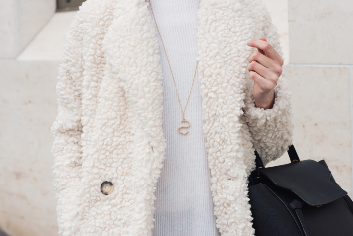 Style Plaza White Coat Outfit12